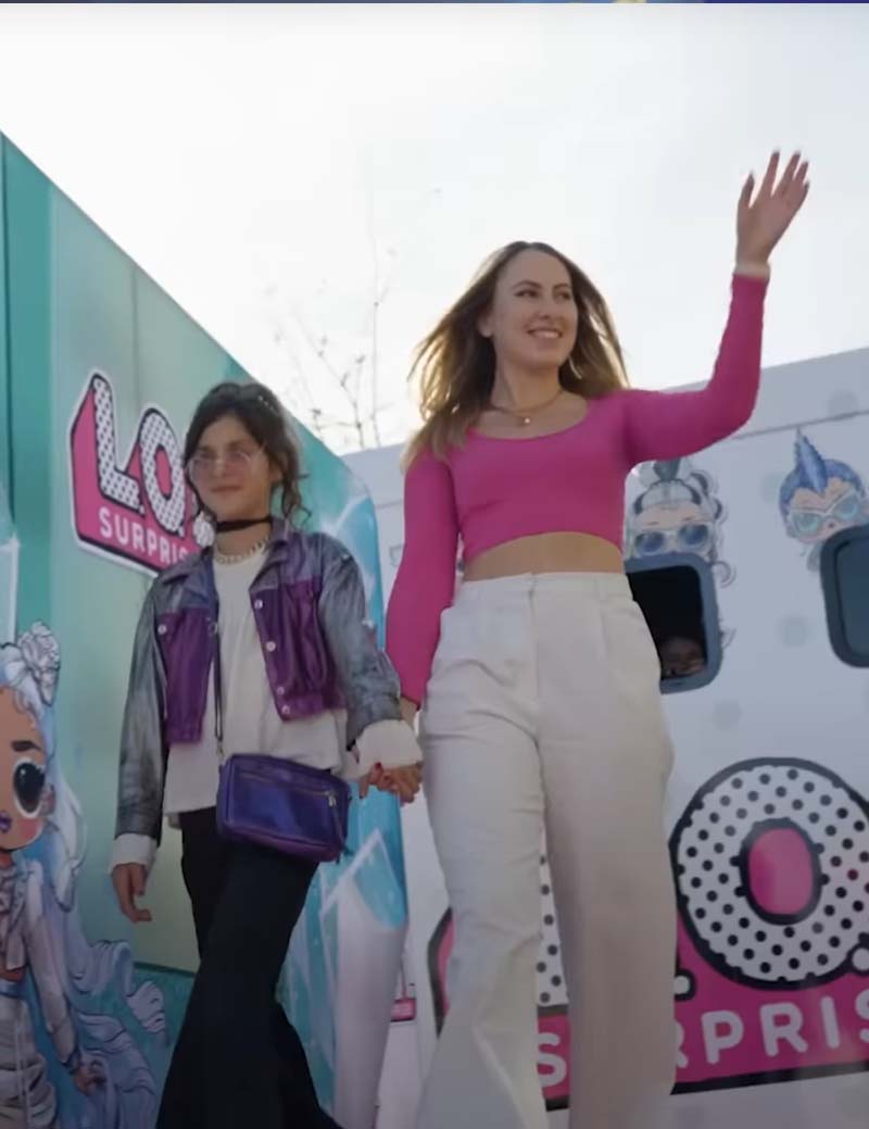 MGA - LOL Surprise Fashion Show Tour Bus met Bokado