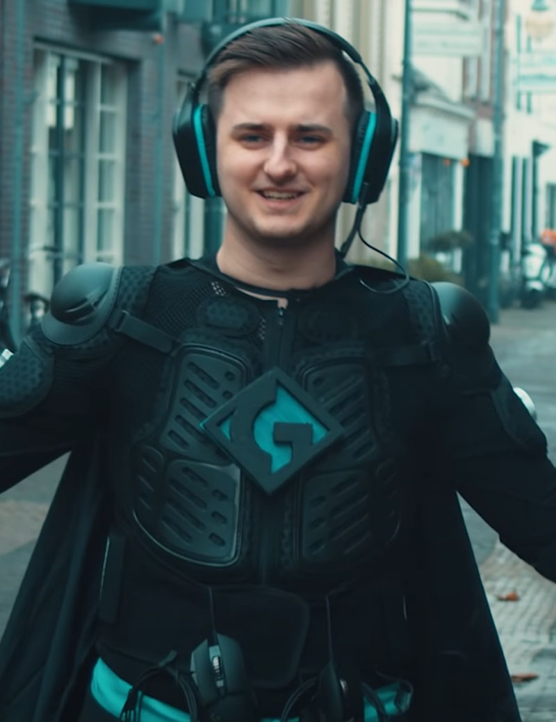 Logitech G - Happy New Gear met Egbertlive en Daniël Lippens